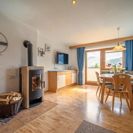 Rohrmoser Apartment